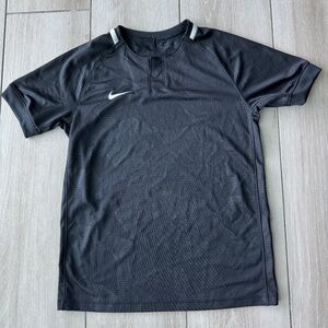 Nike Dri-Fit Shirt YL Black